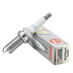 Suzuki Vitara II és Sx4 S Cross 1.6 benzin AKK416 és APK416 motorkódhoz 2015 től gyújtógyertya NGK 09482 00606, SILFR6A11