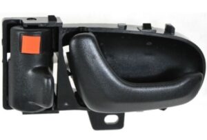Suzuki Swift belső kilincs bal fekete 2003-ig (83130-80E00-5ES)
