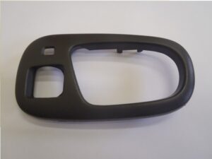 Suzuki Swift bal belső kilincs keret szürke