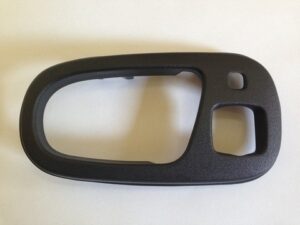 Suzuki Swift jobb belső kilincs keret fekete